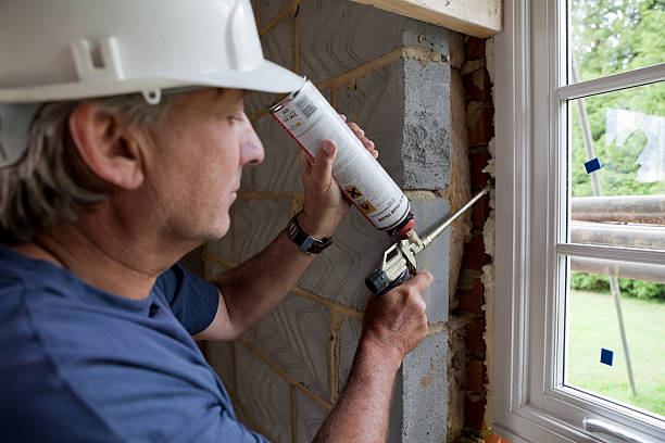 Best Fiberglass Insulation in Saltillo, MS